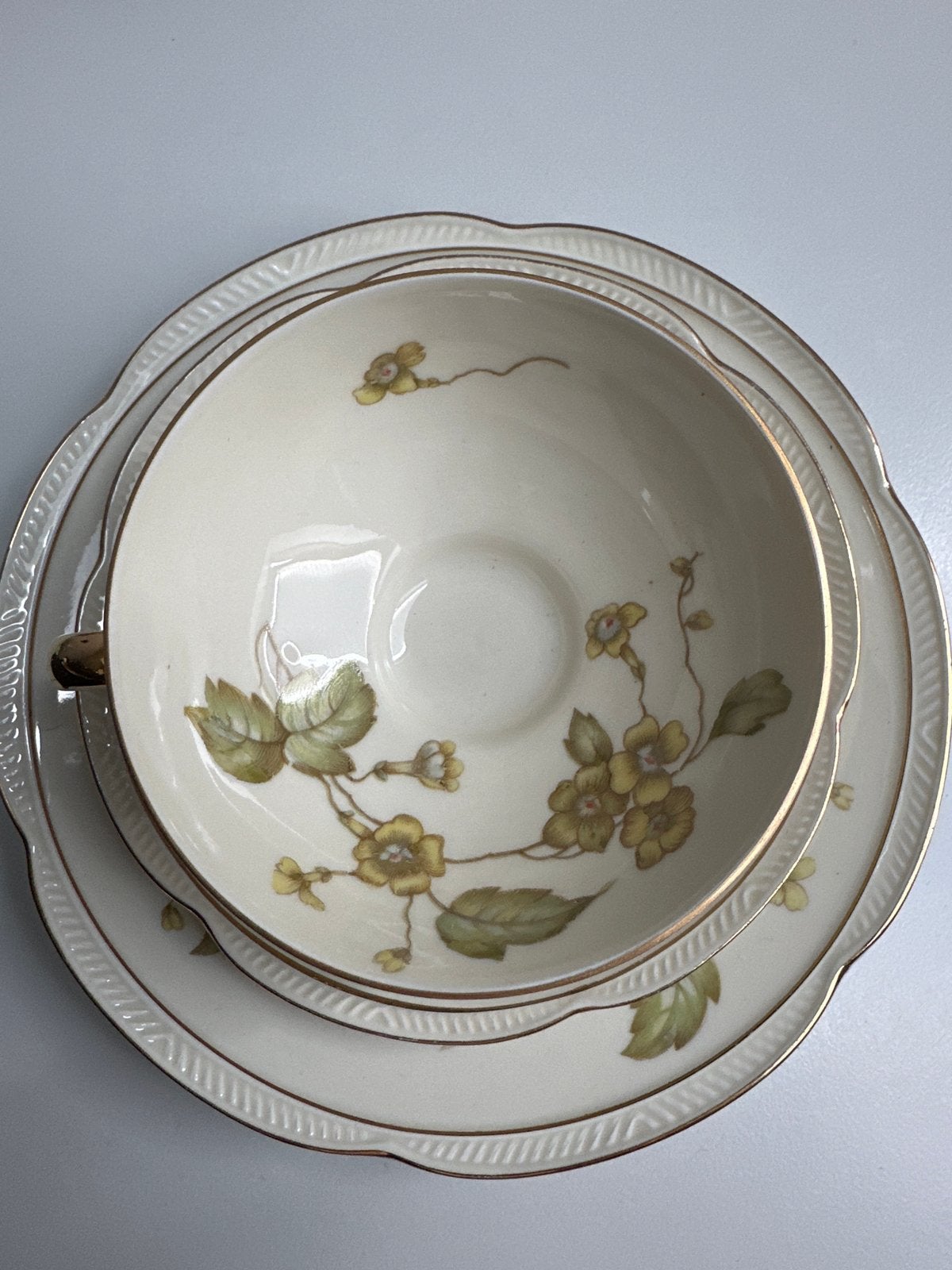 Vintage porseleinen theeservies met bloemmotief, Antiek en Kunst, Ophalen