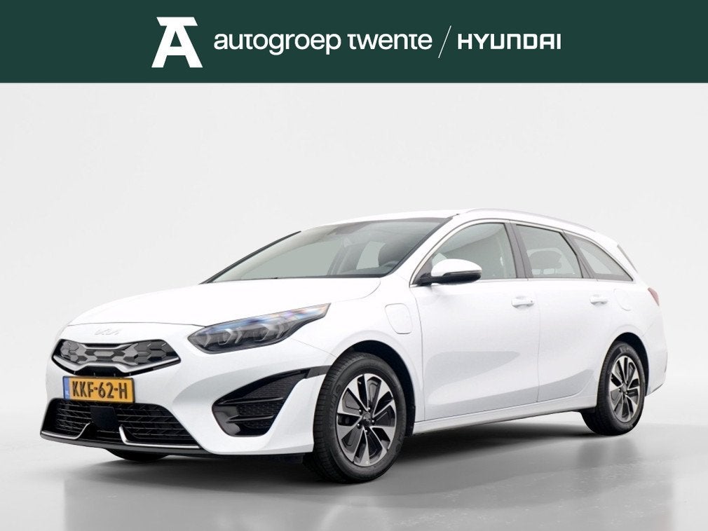 Kia Ceed Sportswagon 1.6 GDI PHEV DynamicPlusLine | LED | St, Auto's, Kia, Automaat, Gebruikt, Leder en Stof, Wit
