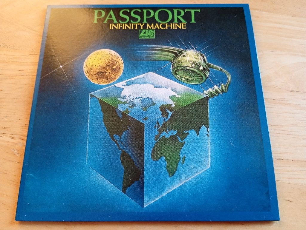 CD Passport - Infinity Machine, Verzenden, Zo goed als nieuw, Jazz