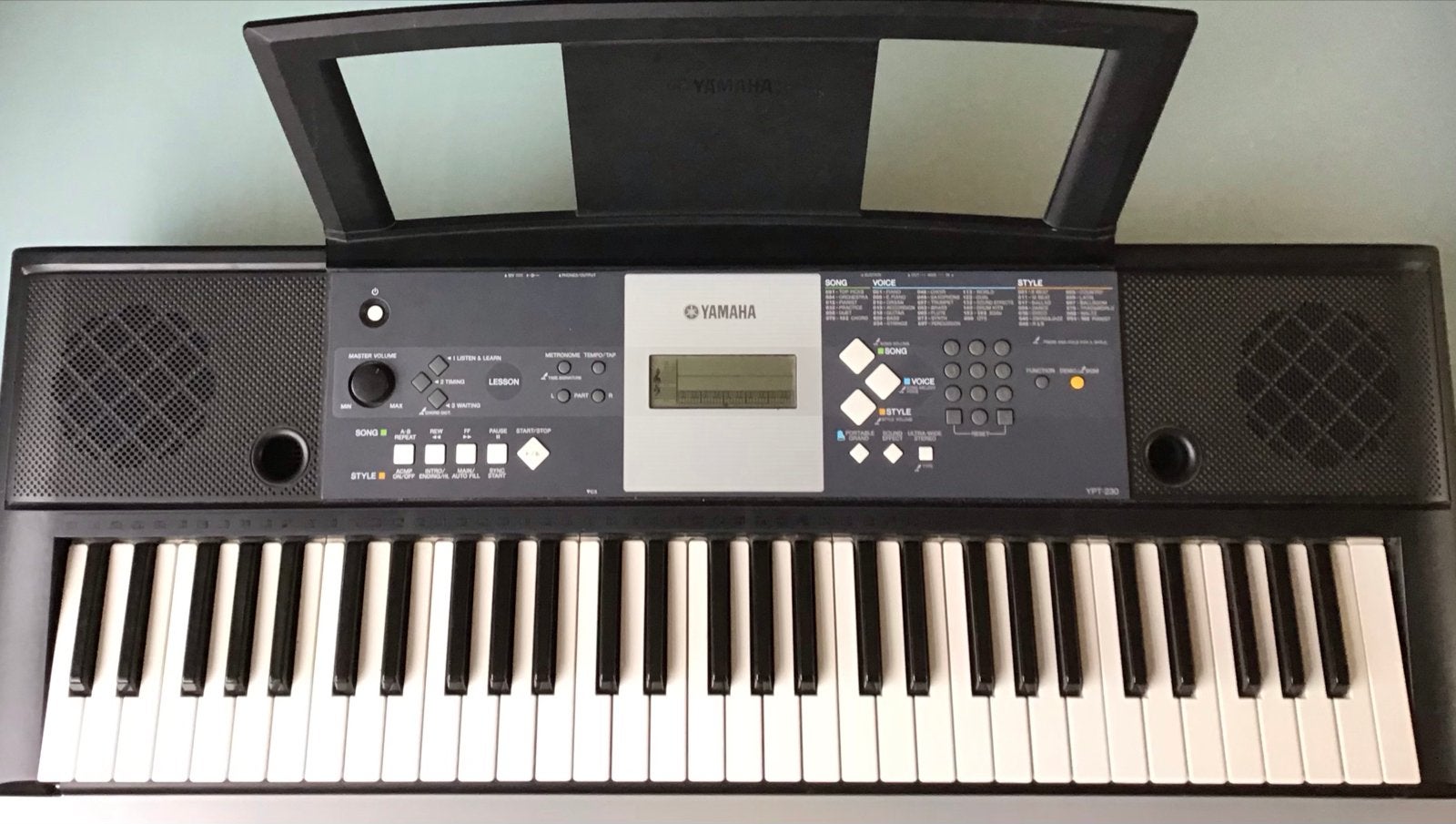 Yamaha Keyboard met veel geluiden en ritmes + accessoires, Muziek en Instrumenten, Ophalen, Gebruikt, 61 toetsen, Yamaha