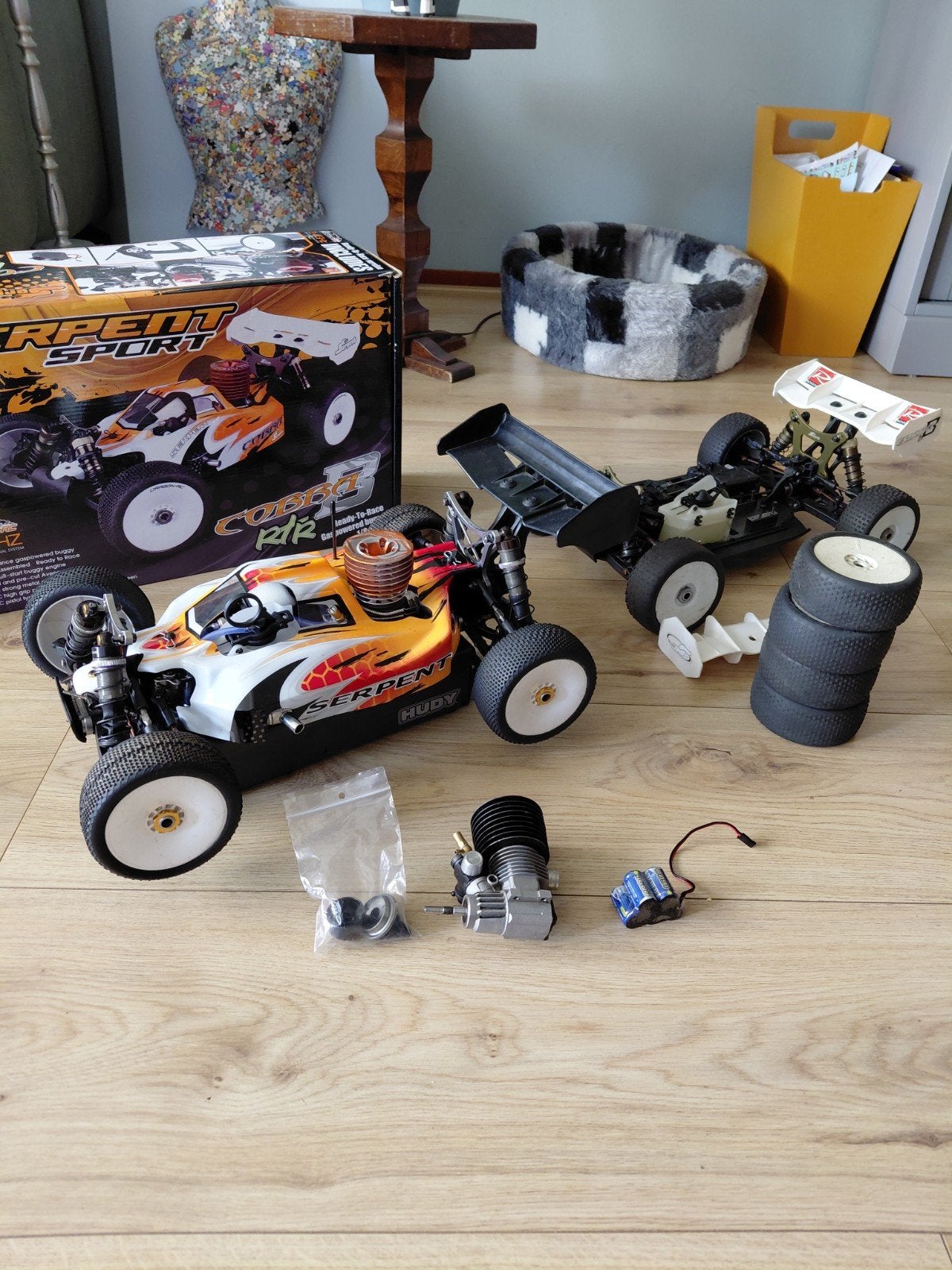 Serpent Cobra 811 RC Auto met Go motor savox servo's, Gebruikt, Auto offroad, Ophalen of Verzenden, Schaal 1:8