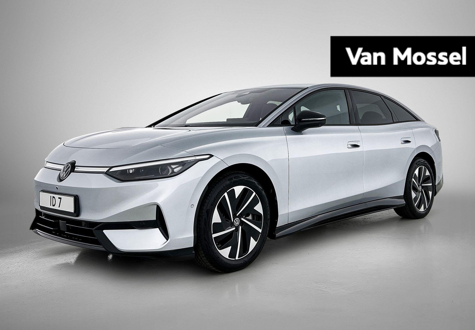 Volkswagen ID.7 Pro Business 77 kWh 286 PK | IQ Lights | Ele, Auto's, Automaat, Gebruikt, 595 km, 2084 kg