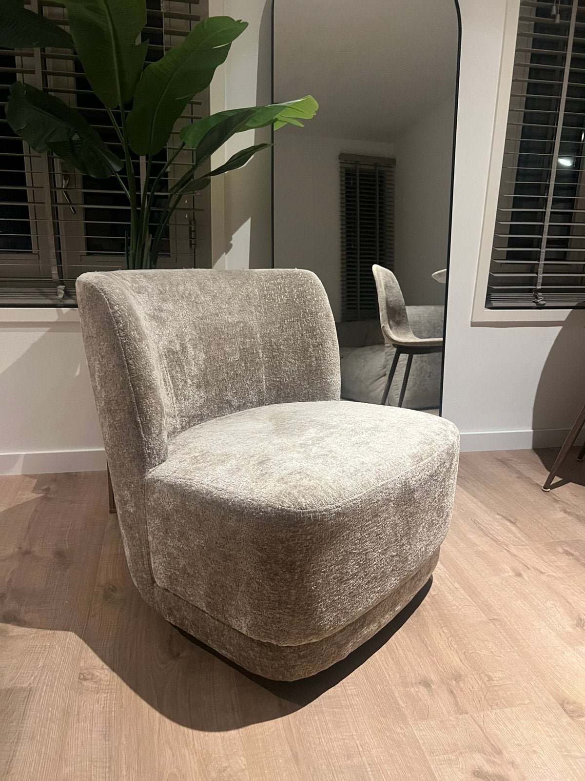 Woood fauteuil draaibaar taupe/beige, Huis en Inrichting, Fauteuils, Ophalen, Minder dan 75 cm, Zo goed als nieuw, Stof