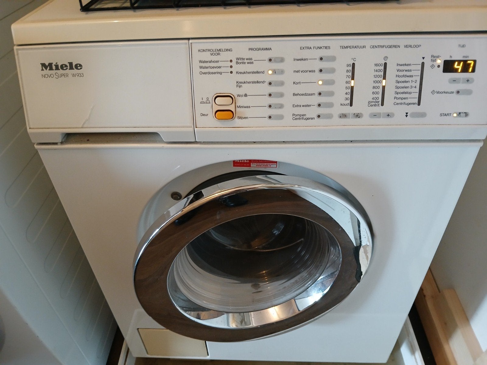 Miele Novo Super W933 Wasmachine - Deur sluit niet