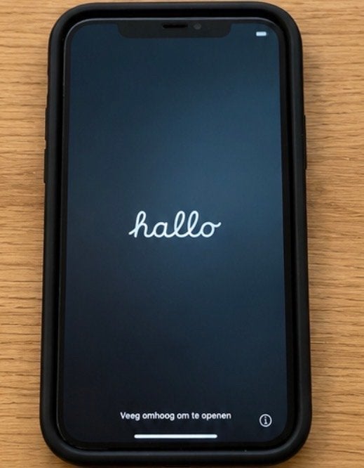 iPhone 11 64GB Zwart - Goed Functionerend met Nieuw Scherm, Telecommunicatie, Mobiele telefoons | Apple iPhone, Gebruikt, Zwart