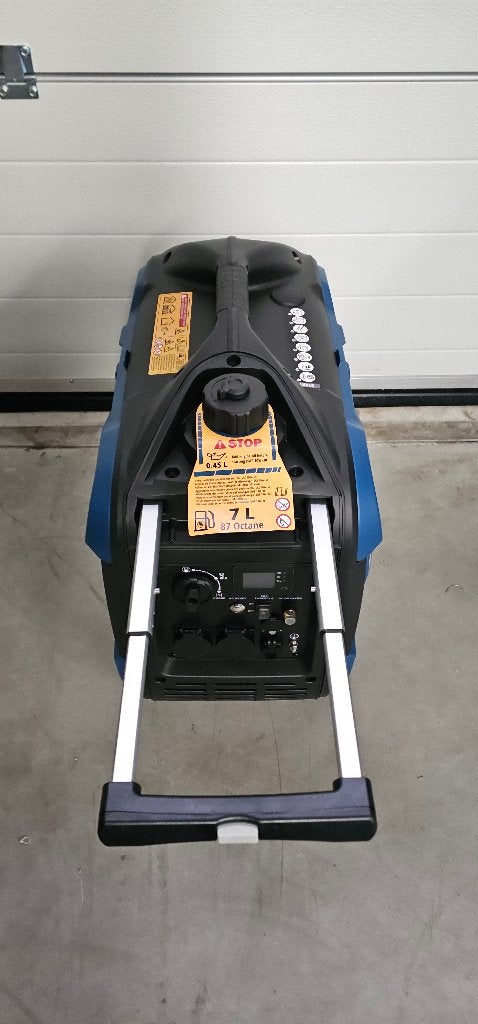 HBM 4200 Watt Inverter - Generator 174 cc Benzine 230 V USB, Benzine, Ophalen of Verzenden, Zo goed als nieuw, Geluidgedempt