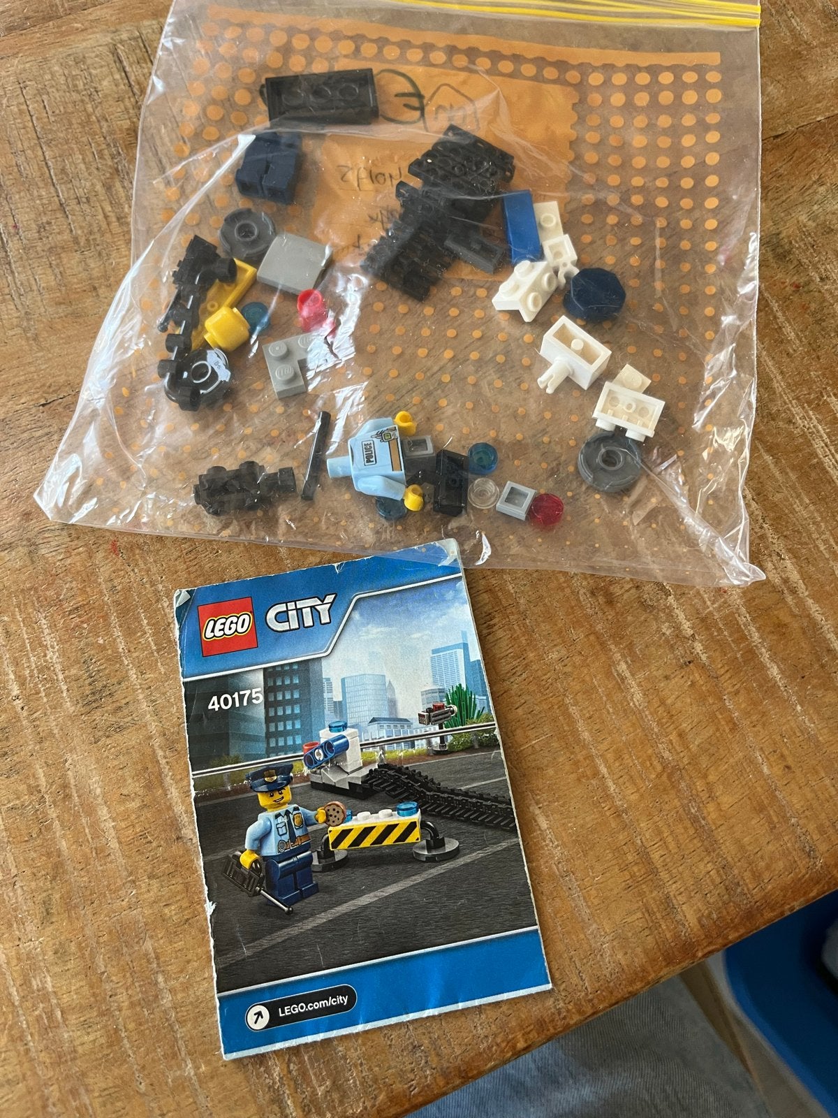 Lego City 40175 Politie set - Compleet met instructies, Lego, Ophalen of Verzenden, Compleet, Complete set