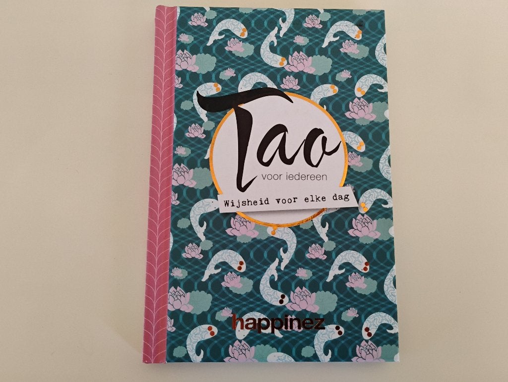 Boekje Tao voor iedereen wijsheid voor elke dag Happinez, Tarot of Kaarten leggen, Overige typen, Ophalen of Verzenden, Zo goed als nieuw