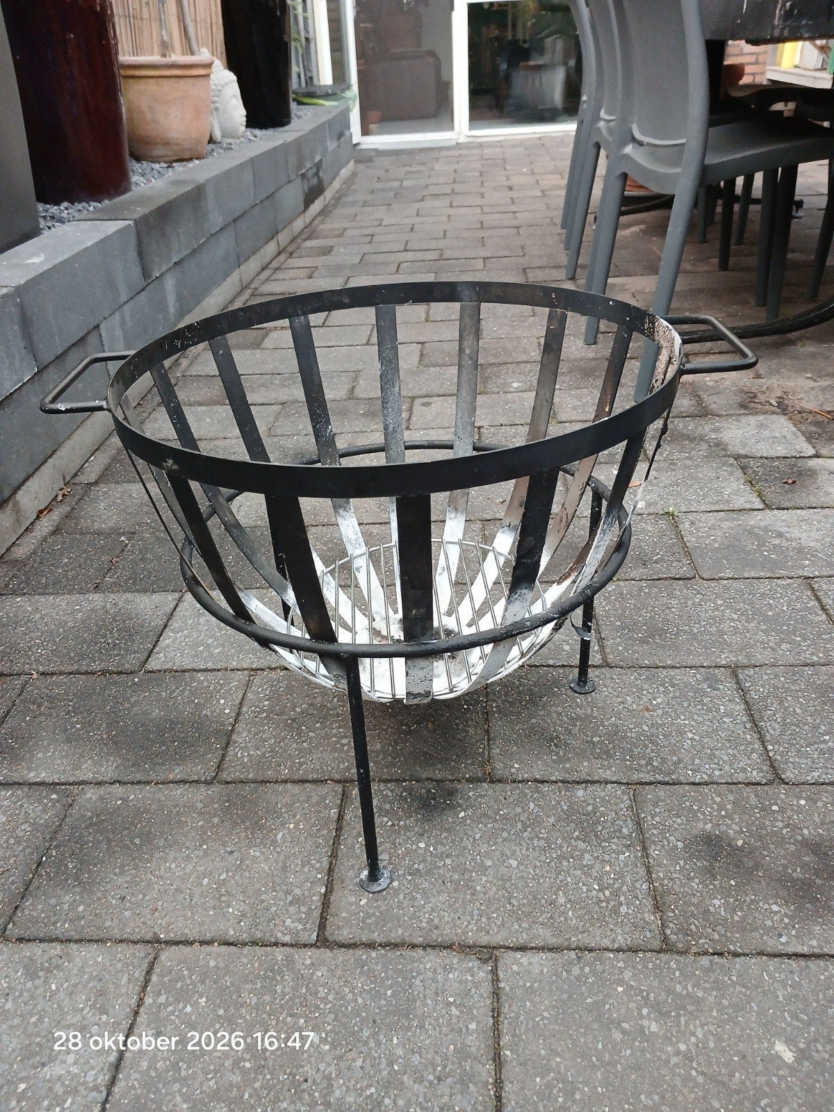 Vuurkorf BBQ staal met grillrooster, Ophalen, Gebruikt, Vuurkorf