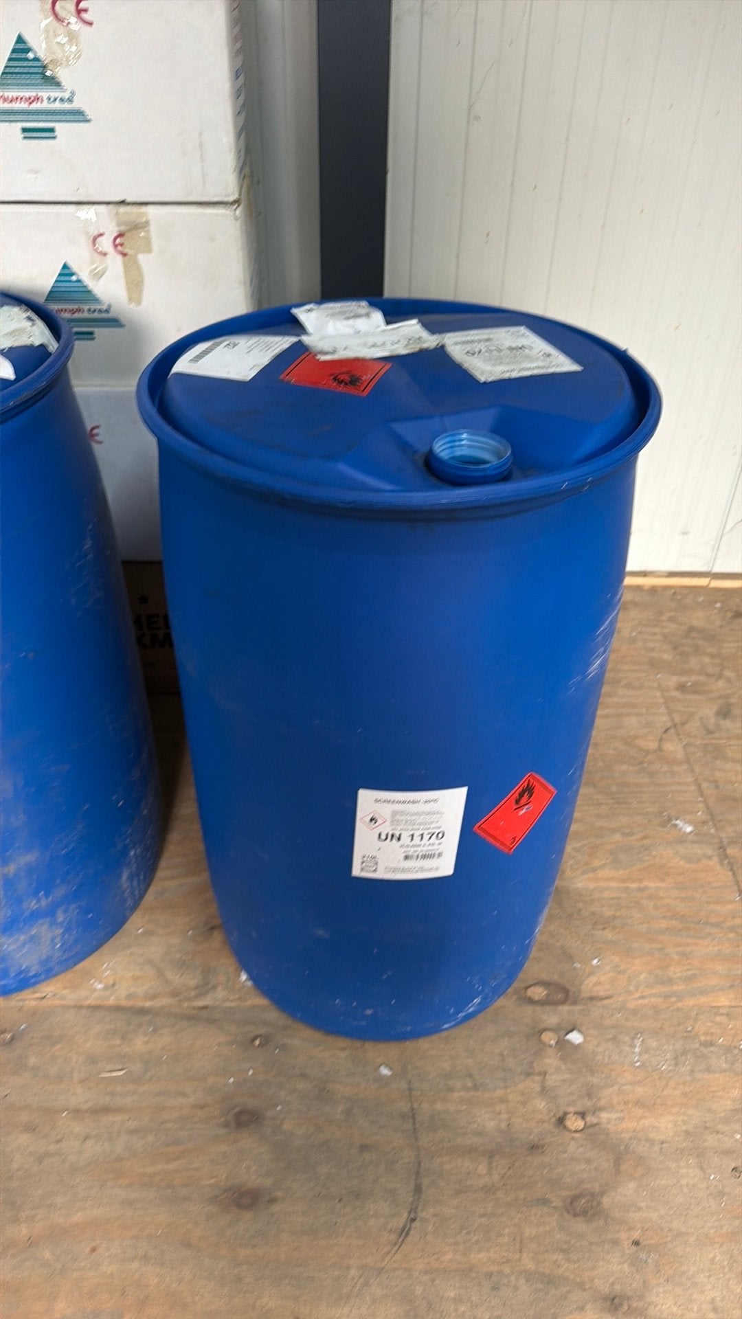 210L vaten, Tuin en Terras, 150 liter of meer, Ophalen, Zo goed als nieuw