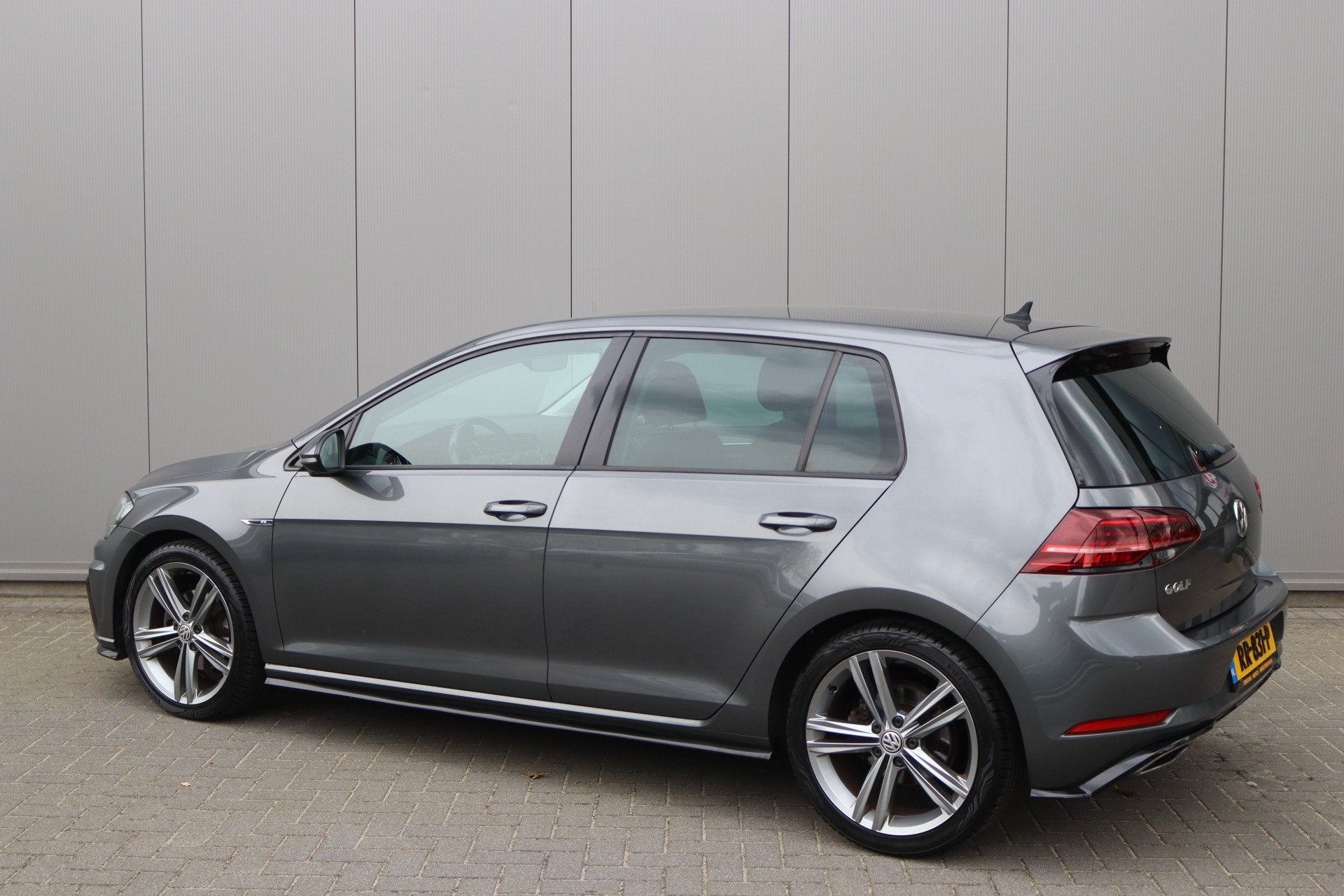 Volkswagen Golf 1.5 TSI 150PK Highline Business R Navigatie/, Auto's, Volkswagen, Voorwielaandrijving, Euro 6, 4 cilinders, 150 pk