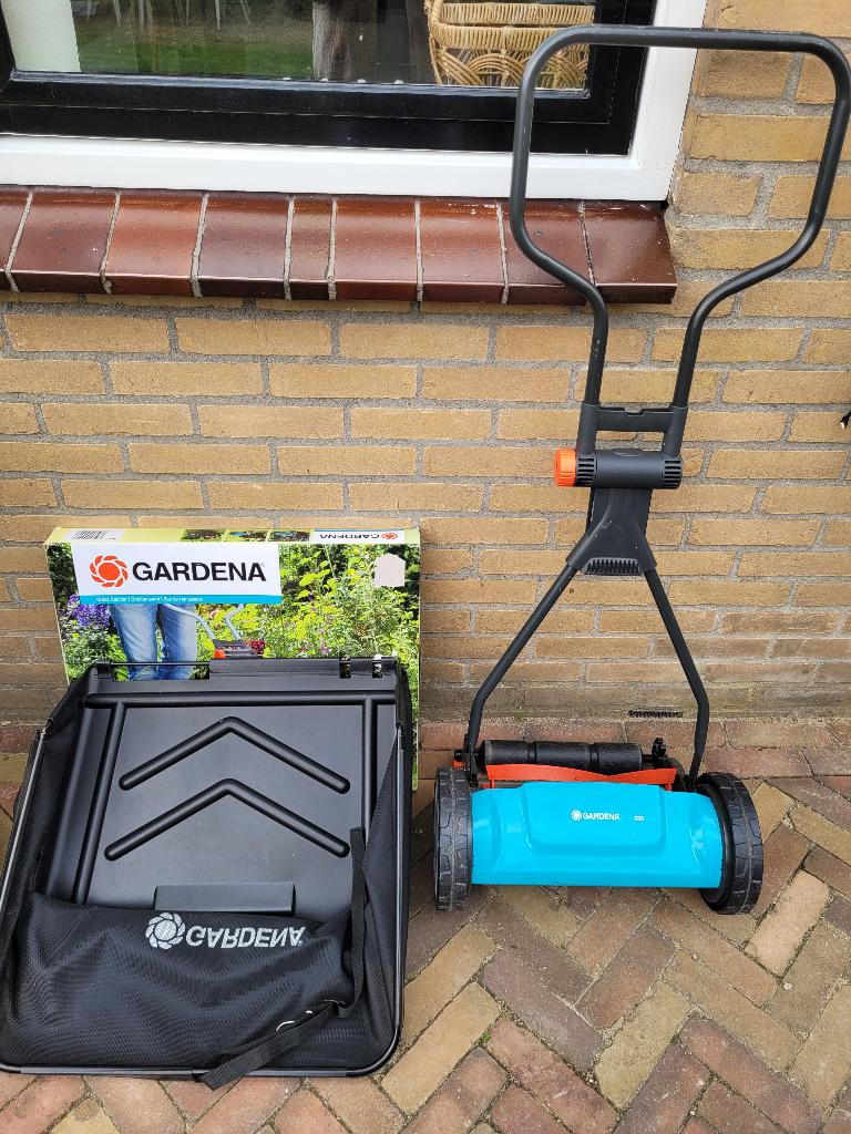 Grasmaaier GARDENA Kooimesmaaier 330 (ZGAN), Tuin en Terras, Grasmaaiers, Ophalen, Handgrasmaaier, Opvangbak, 30 t/m 39 cm