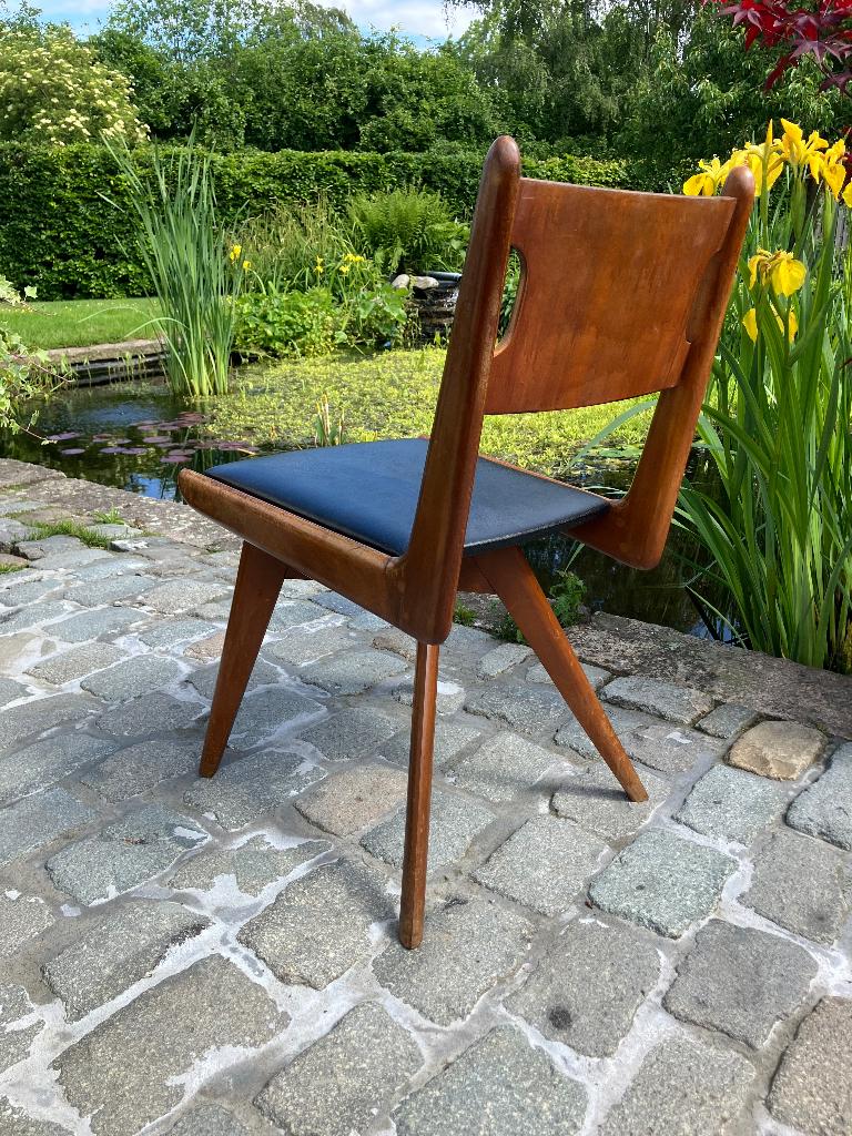 Vintage design stoel, Huis en Inrichting, Stoelen, Ophalen, Gebruikt, Eén