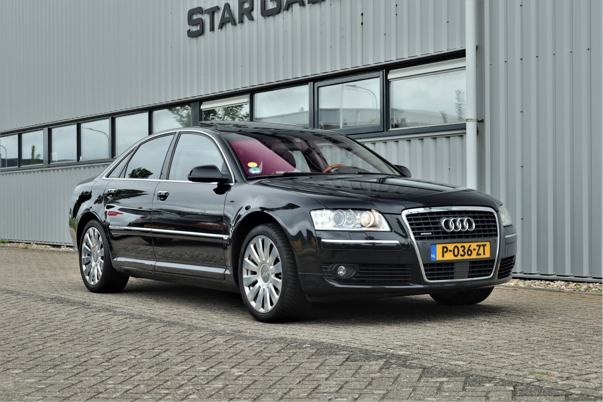 Audi A8 4.2 Quattro Pro Line 147050km Youngtimer (bj 2005), Auto's, Automaat, 4172 cc, Automatische klimaatregeling, Gebruikt