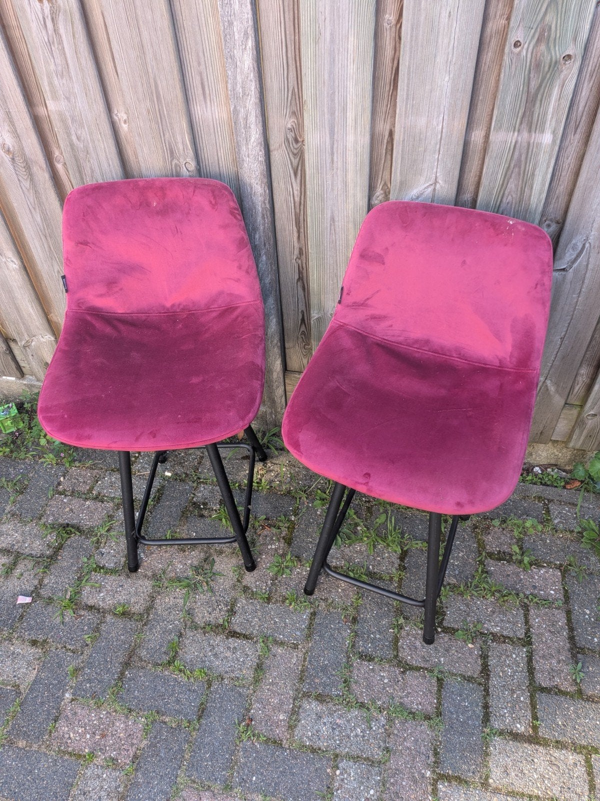 2 barkrukken in gebruikte staat - Ophalen Dussen/Andel, 2 krukken, Ophalen of Verzenden, Gebruikt, 60 tot 90 cm