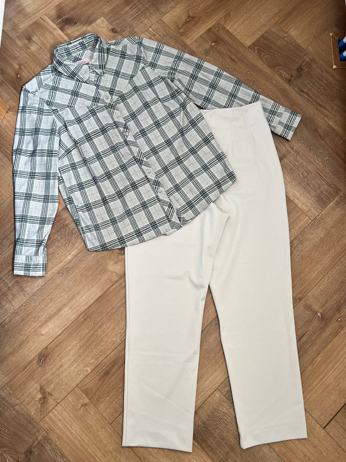 Studio anneloes set L bobby check blouse & nine bonded broek, Maat 42/44 (L), Ophalen of Verzenden, Zo goed als nieuw, X