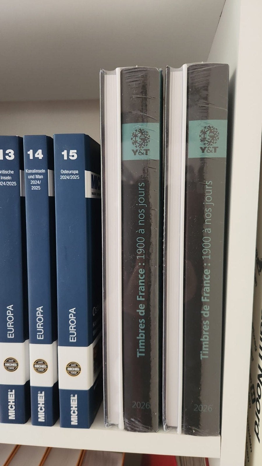 Grote collectie postzegelcatalogi (Michel, Yvert, NVPH), Postzegels en Munten, Postzegels | Toebehoren, Verzenden