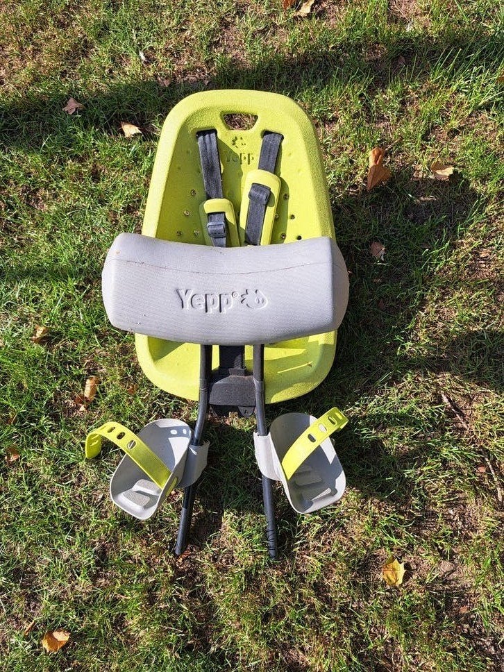 Yepp Mini Lime fietsstoeltje voorop stuur met slaaprol en wi, Yepp, Voorzitje, Ophalen of Verzenden, 0 t/m 13 kg