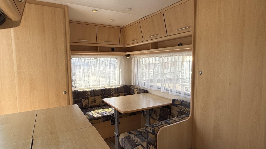 Chateau Calista 390 TDZ bouwjaar 2000 met luifel, Caravans en Kamperen, Caravans, Chateau, Bedrijf, Treinzit, 750 - 1000 kg