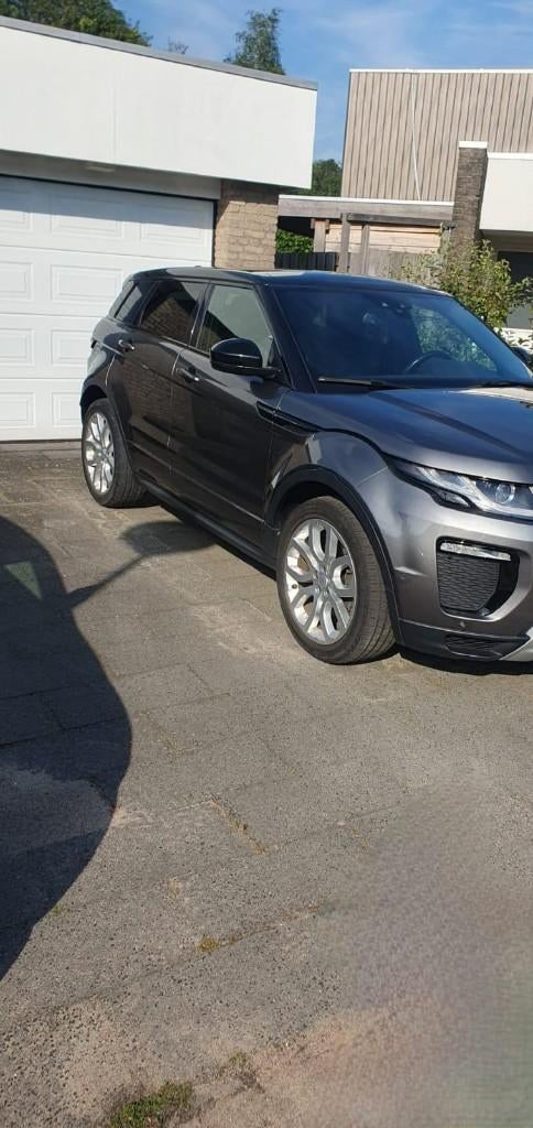!!!141000 KM Range Rover Evoque 2.0 TD4 4WD AUT 2015 Grijs, Auto's, Automaat, Zwart, 2000 kg, Parkeerassistent