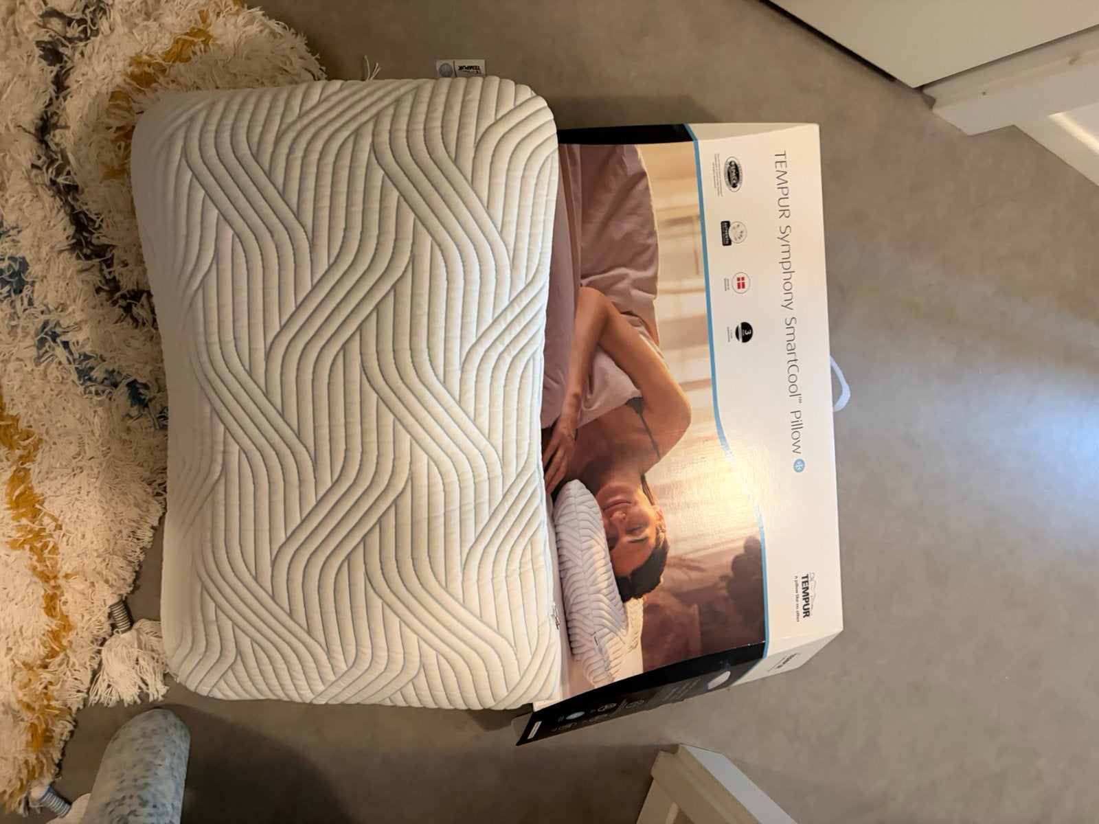 Tempur Symphony SmartCool kussen L nieuwstaat, Anti-allergisch, Schuim, Eenpersoons, Wit