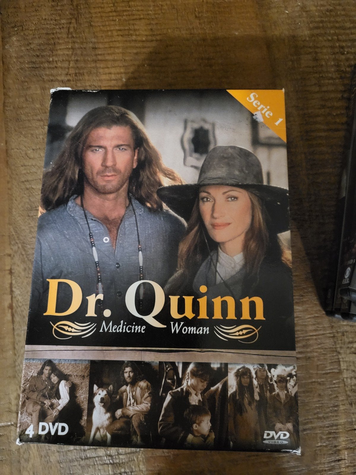 Dr. Quinn, Medicine Woman - Serie 1 DVD Box (4 DVD's), Seizoen 1, Drama, Ophalen of Verzenden, Vanaf 6 jaar