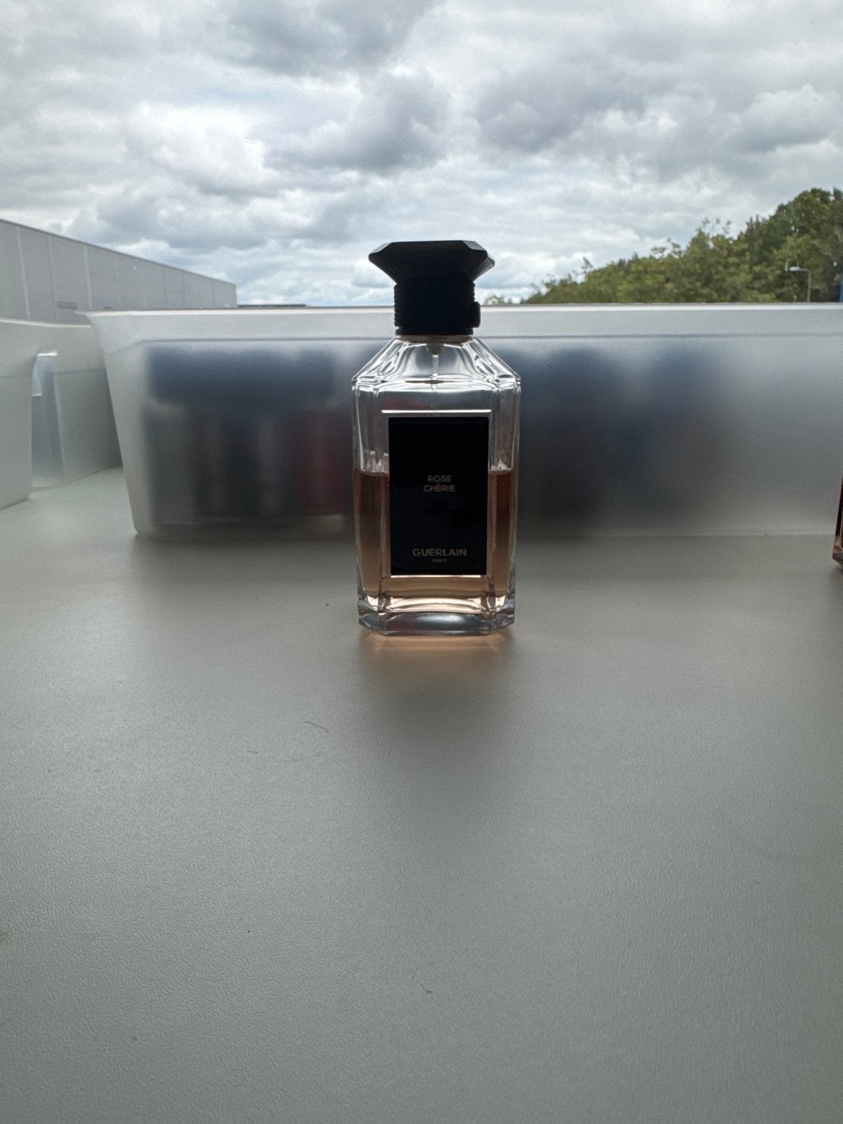 Guerlain Rose Chérie Eau de Parfum 110/120ml, Ophalen of Verzenden, Zo goed als nieuw