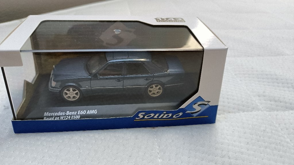 Mercedes-Benz E500 W125 E60 AMG 1/43 Solido, Ophalen, Nieuw, Auto, Overige merken