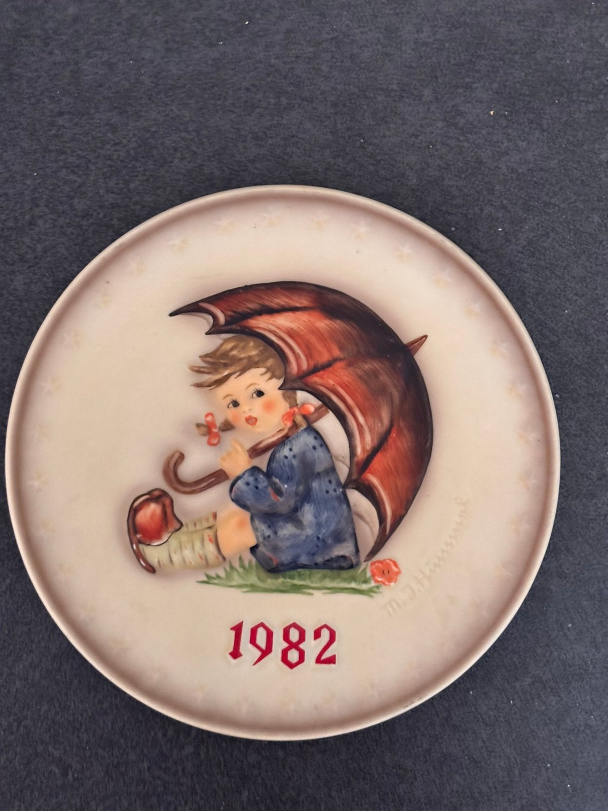 Porceleinen hummel wandbordje collectorsitem 1982, Antiek en Kunst, Ophalen of Verzenden