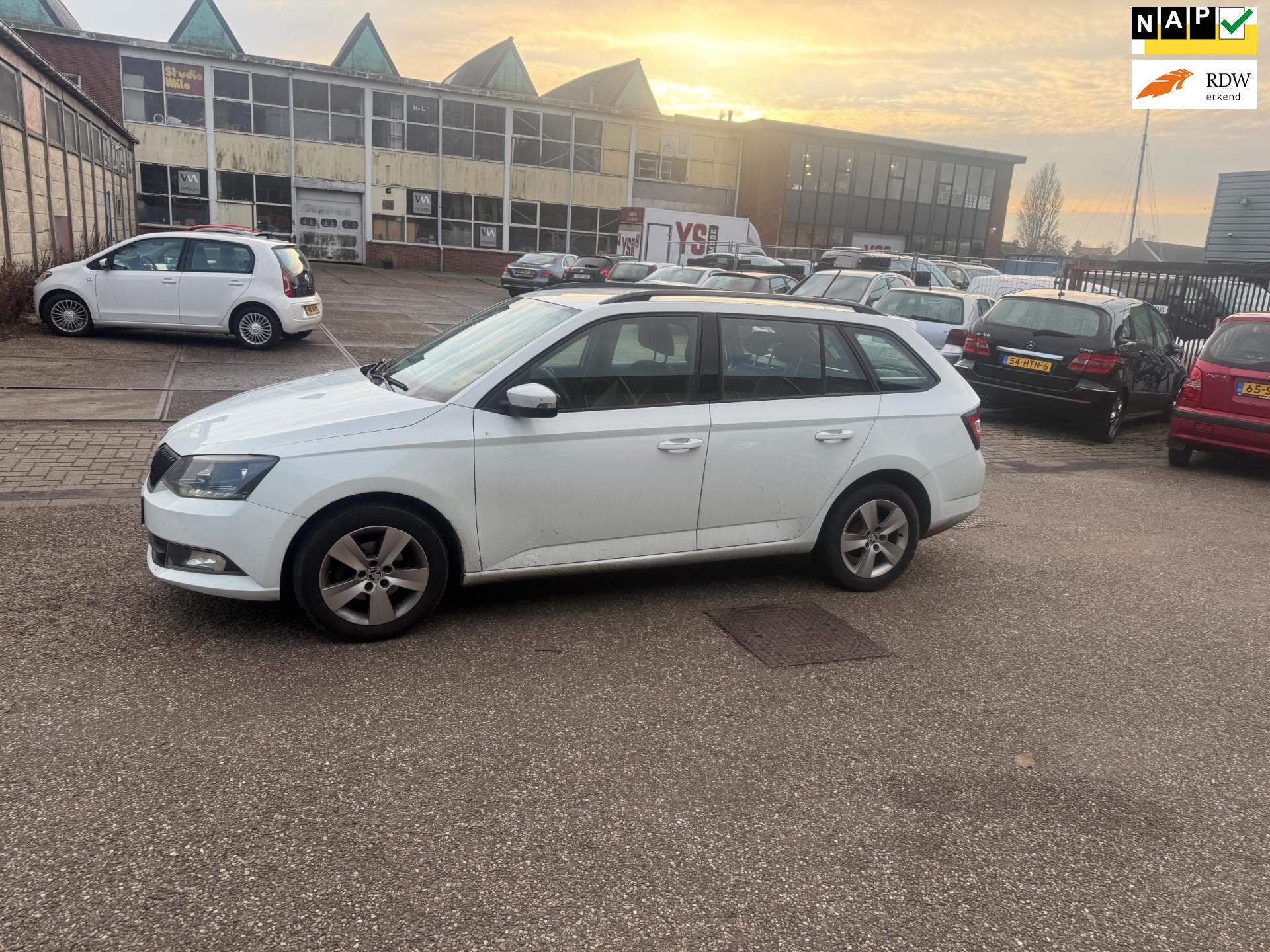Skoda Fabia Combi 1.4 TDI Ambition Businessline (( euro 6 )), Voorwielaandrijving, Gebruikt, Euro 6, Wit