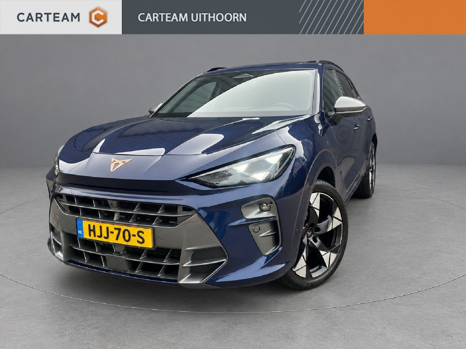 Cupra Terramar 1.5 TSI e-Hybrid VZ Performance, Panoramadak,, Auto's, Dealer onderhouden, 4 cilinders, 2000 kg, Blauw