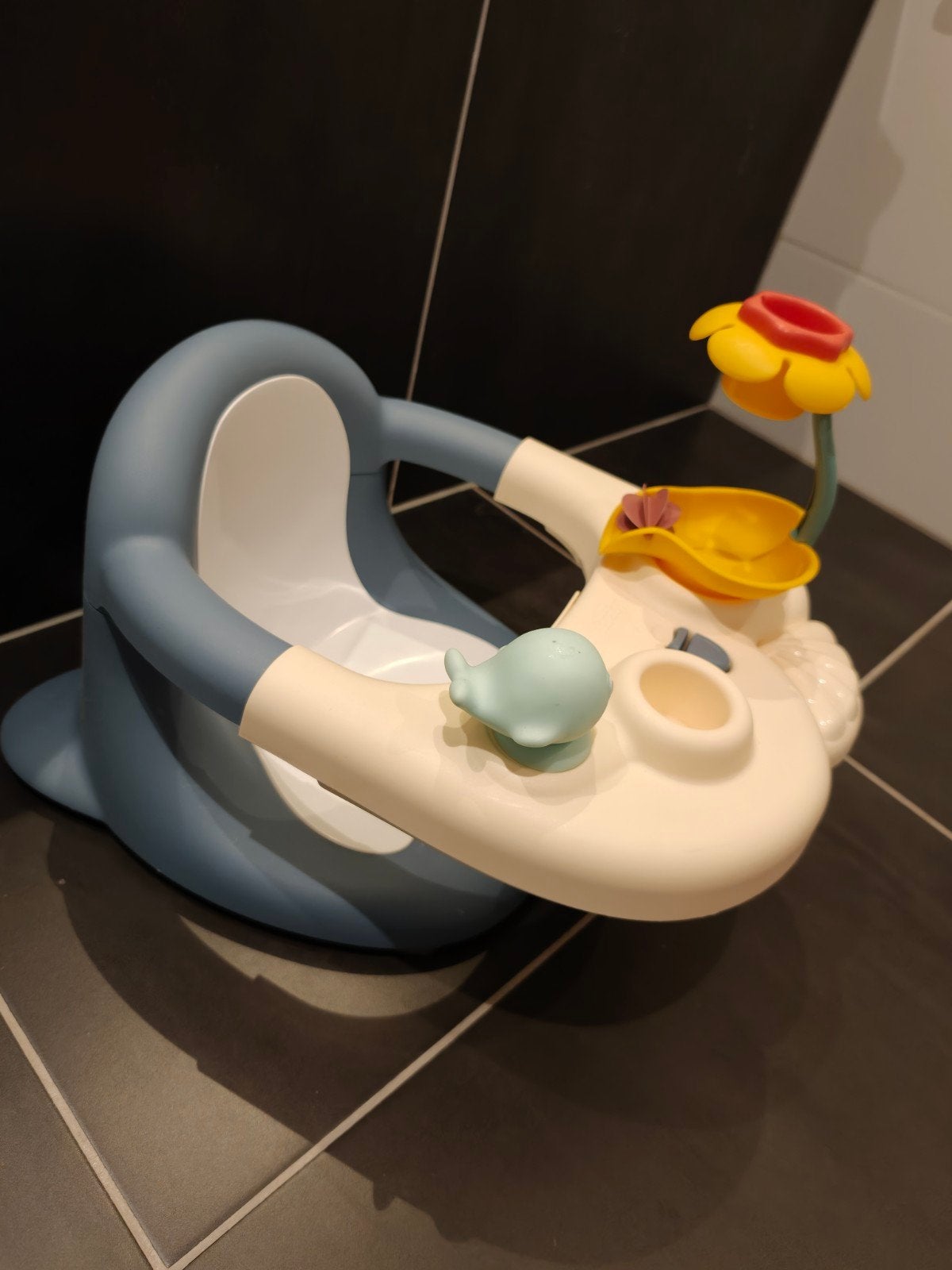 Comfortabel baby badzitje met speelgoed, Overige merken, Ophalen of Verzenden, Zo goed als nieuw, Badzitje of Badring