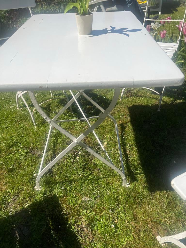 Witte metalen franse vintage tuinset met 4 stoelen en tafel, Tuin en Terras, Tuinsets en Loungesets, Ophalen, Gebruikt, Eettafel