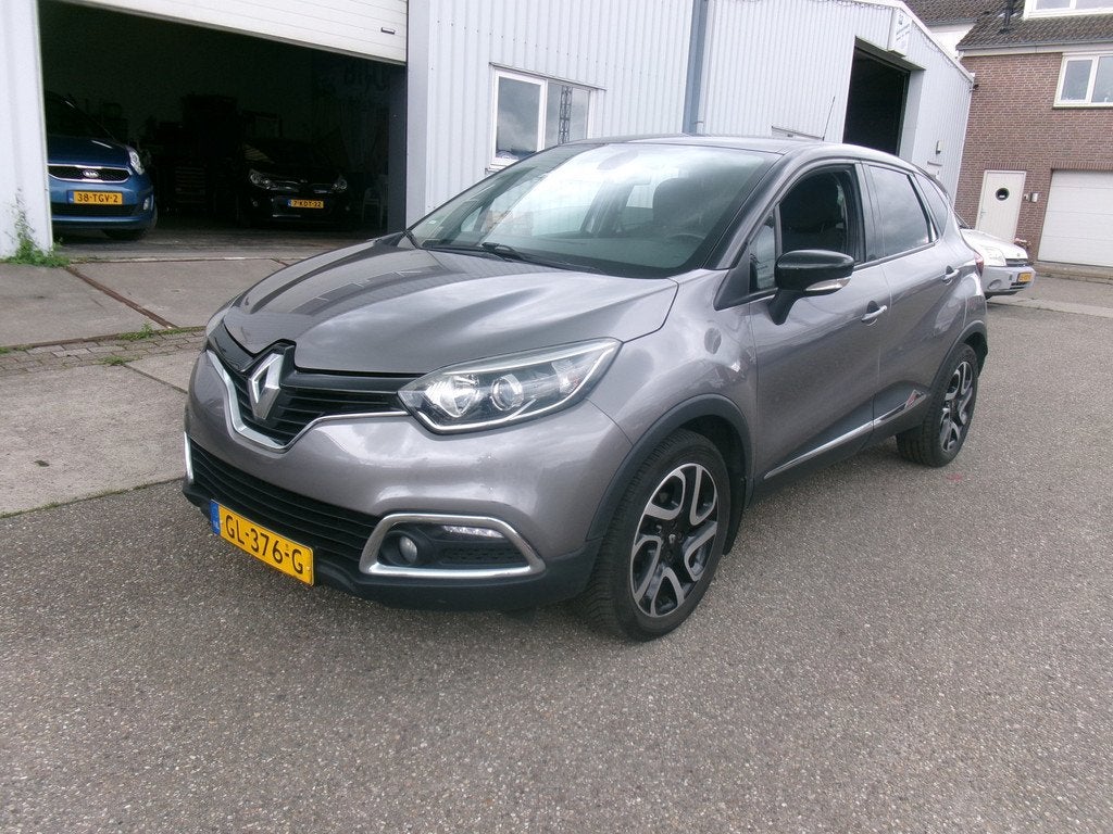 Renault Captur 0.9 TCe Dynamique (bj 2015), Auto's, Voorwielaandrijving, Gebruikt, 49 €/maand, Origineel Nederlands