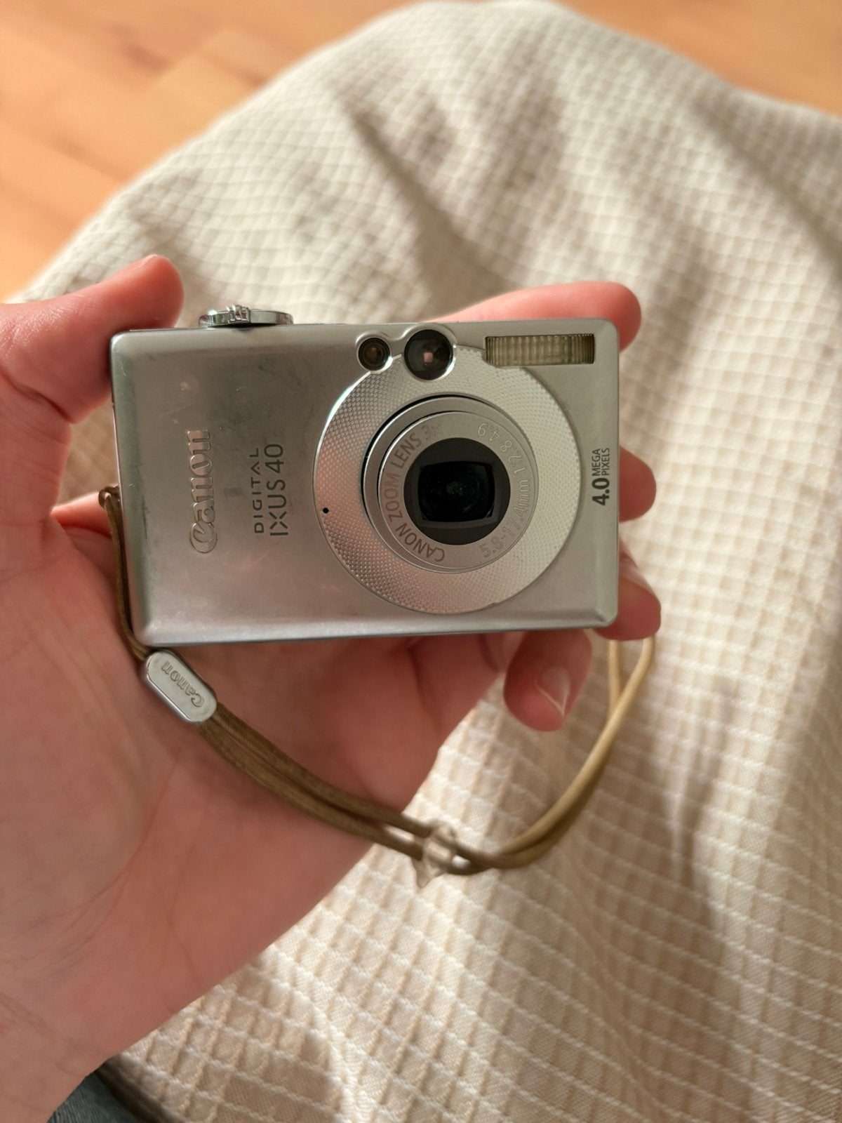 Canon Digital IXUS 40 – Retro Digitale Camera - 4MP CCD, Ophalen of Verzenden, Zo goed als nieuw, Canon, Minder dan 4 keer