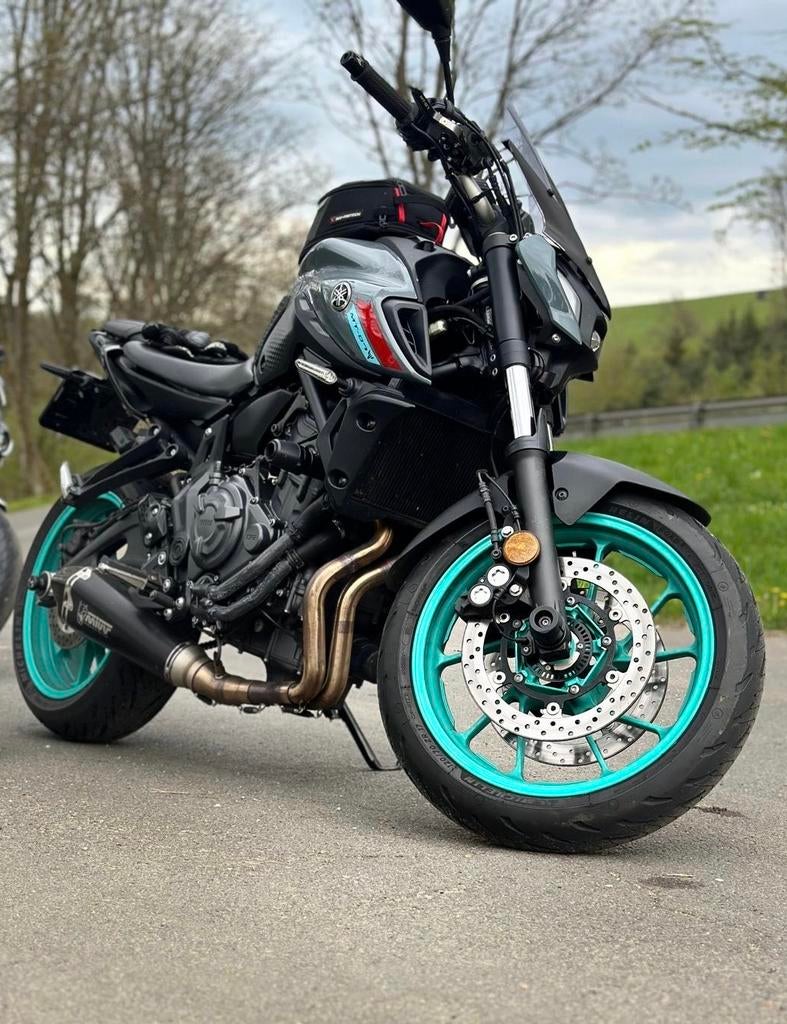 Yamaha MT-07 | MIVV | puig | handvat vw| 13.726 km, 2 cilinders, Sportuitlaat, Gebruikt, Particulier
