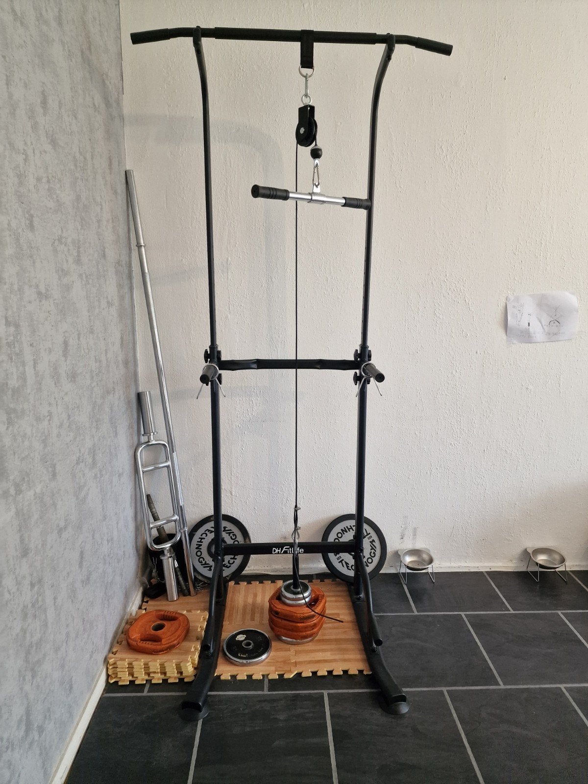 Fitness frame met katrolsysteem (exclusief stang), Ophalen, Benen, Krachtstation, Zo goed als nieuw