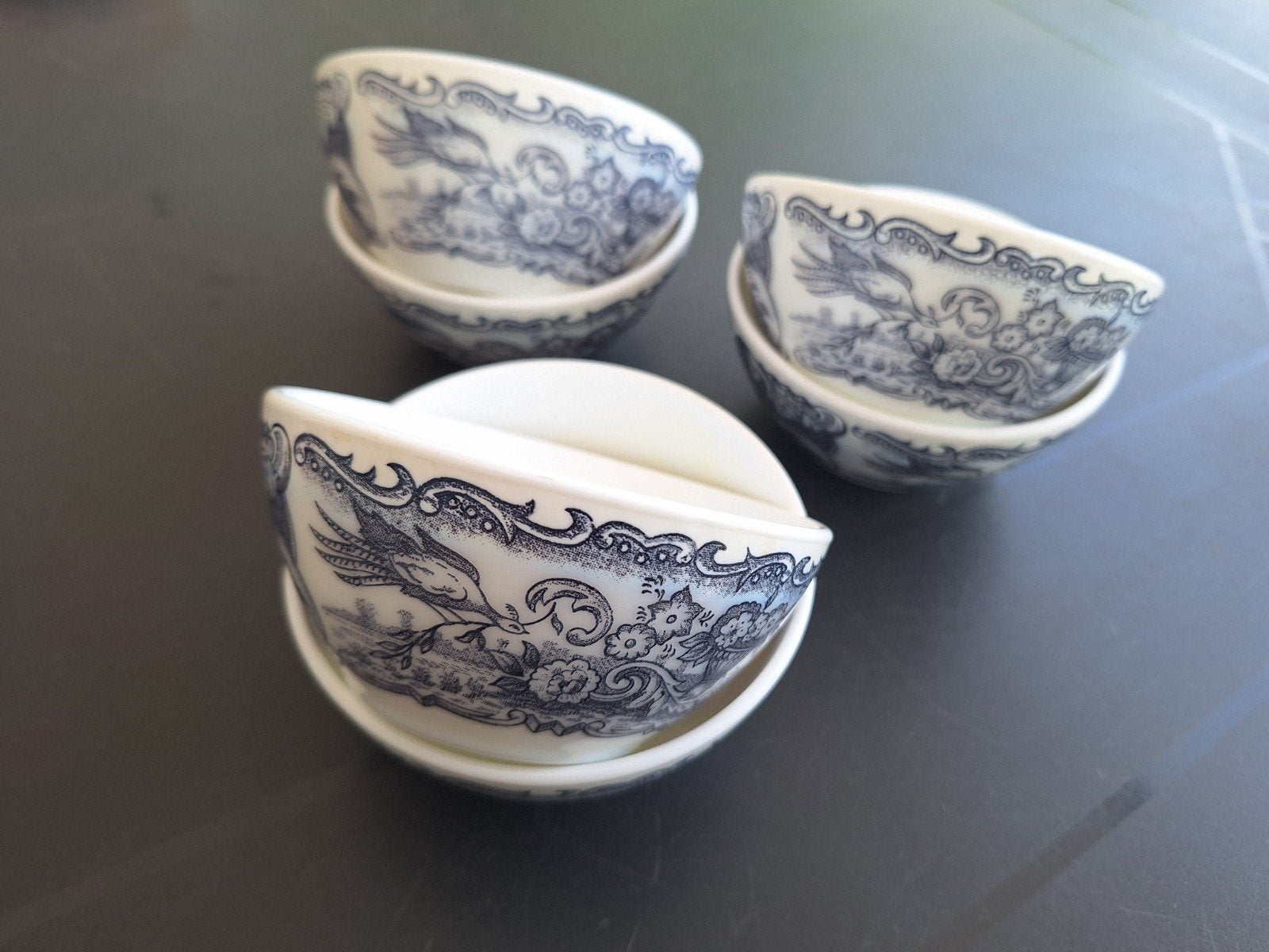 6 schaaltjes met blauw-wit decor Rivanel jaren 60/70, Ophalen of Verzenden, Overige stijlen, Schaal of Schalen