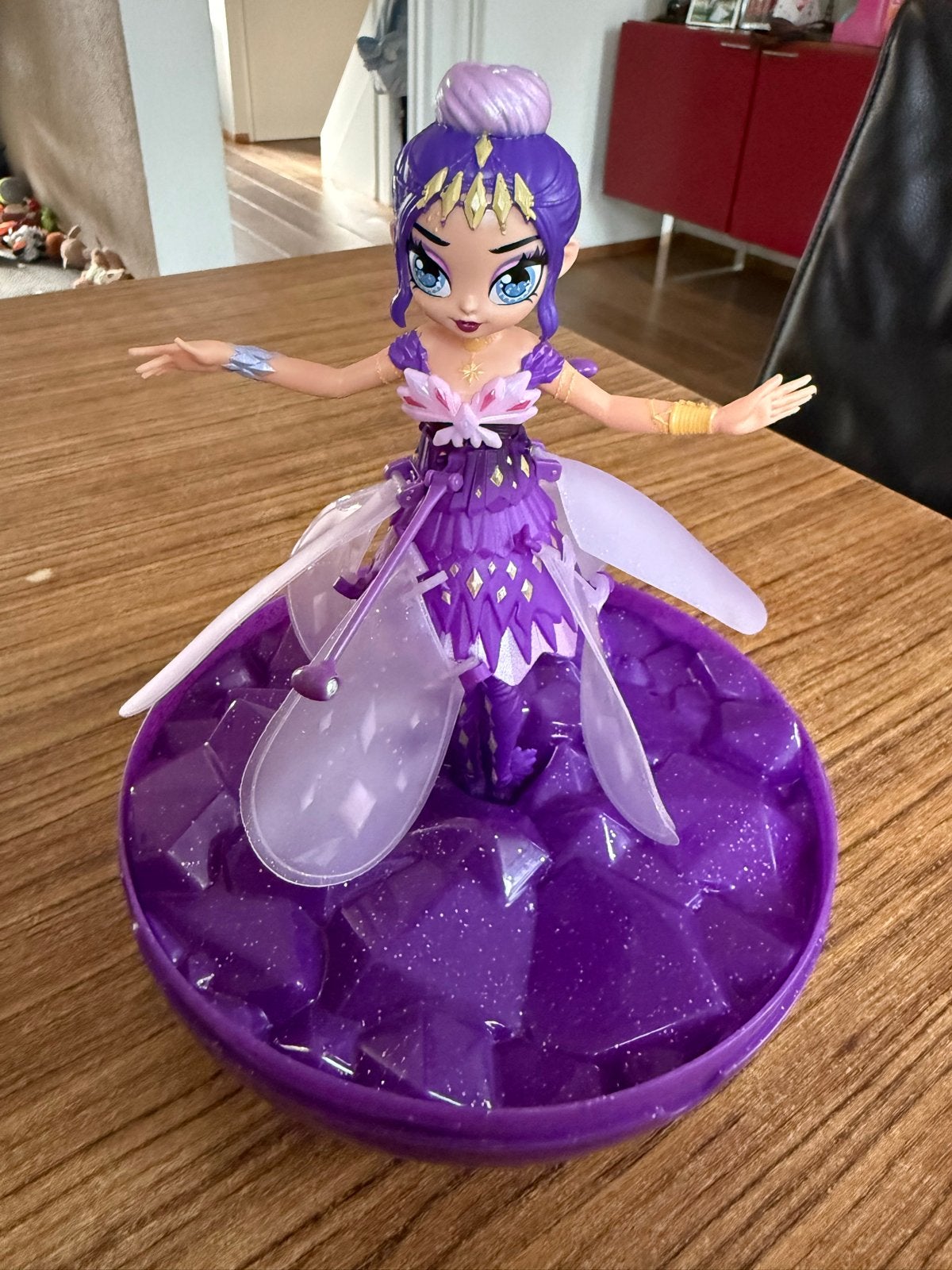 Crystal Flyers vliegende fee pop met kristallen ei, Ophalen of Verzenden, Zo goed als nieuw, Overige typen