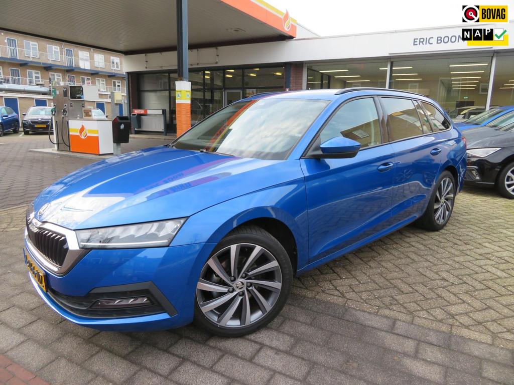 Skoda Octavia Combi 1.0 TSI BUSINESS EDITION TOPSTAAT ! 18IN, Auto's, Skoda, Gebruikt, Blauw, Origineel Nederlands, 3 cilinders