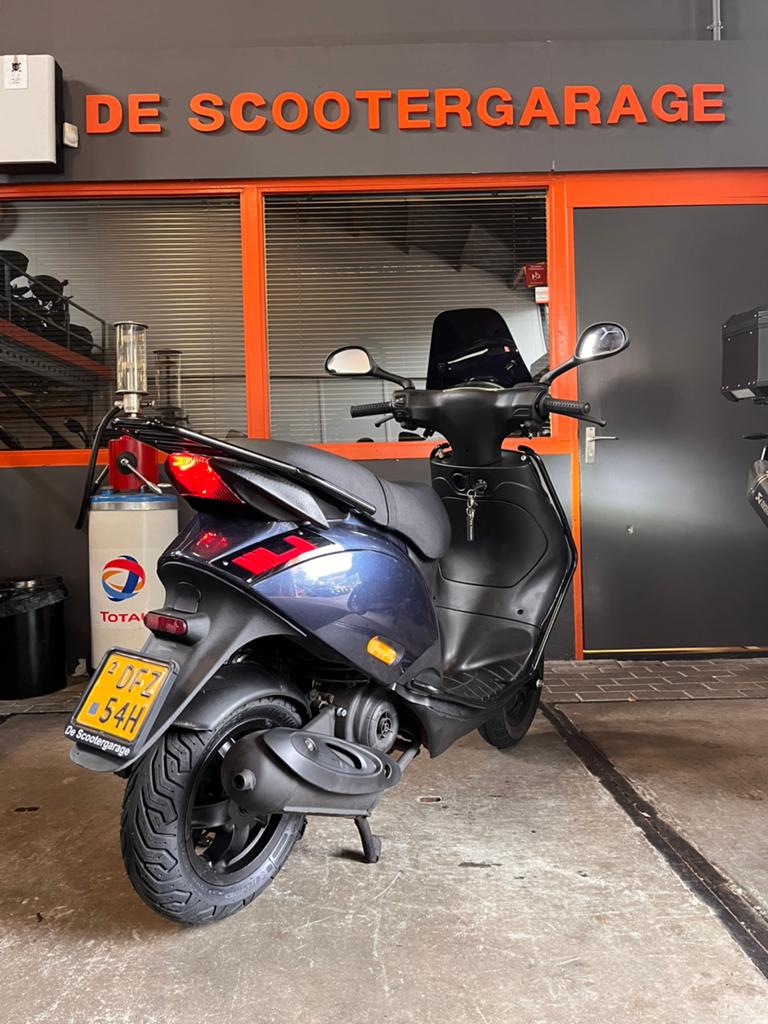 Piaggio Zip brom 45km E3 Sp 2016 full midnight blue, Gebruikt, Piaggio, Piaggio, Zip