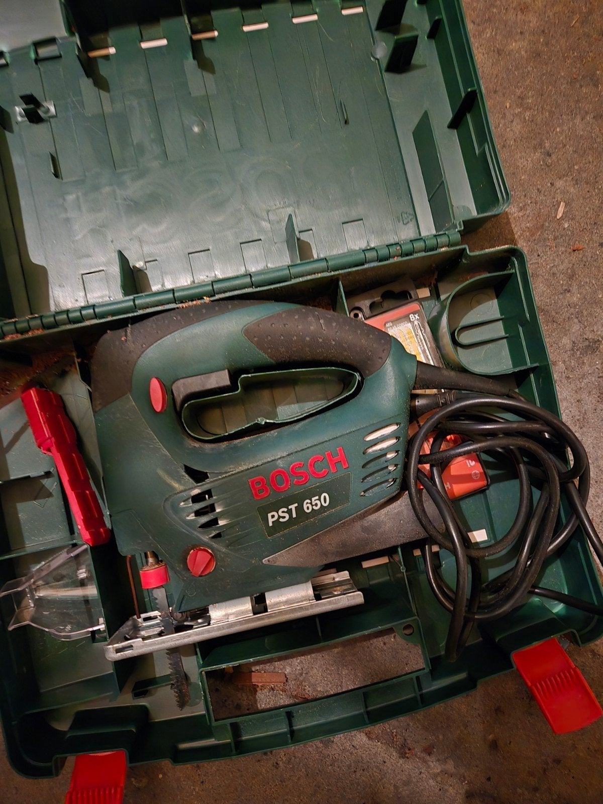 Party electrich gereedschap., Ophalen, 1200 watt of meer, Afkortzaag, 30 tot 70 mm