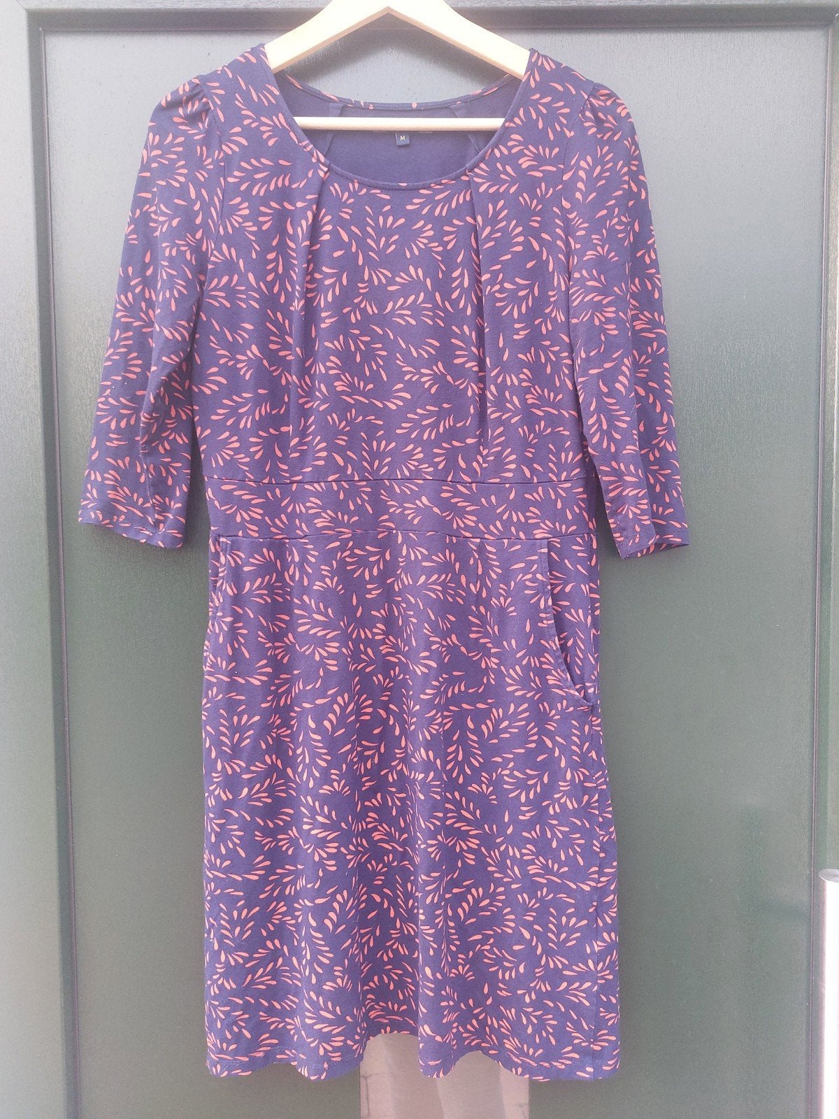 King Louie Jurk Maat M - Donkerblauw met Koraalprint, Maat 38/40 (M), Blauw, Ophalen of Verzenden, Zo goed als nieuw