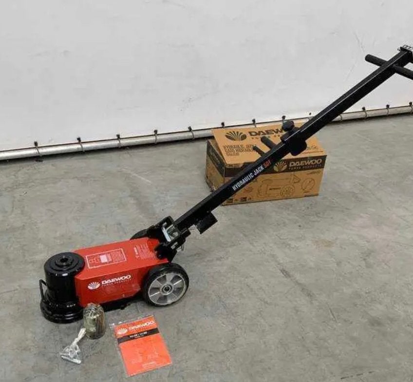Daewoo DAHJ garagekrik 50T hydraulisch pneumatisch nieuw!!, Auto diversen, Autogereedschap, Ophalen, Zo goed als nieuw