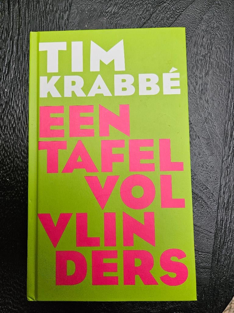 Tim Krabbe - een tafel vol vlinders, Ophalen of Verzenden, Zo goed als nieuw