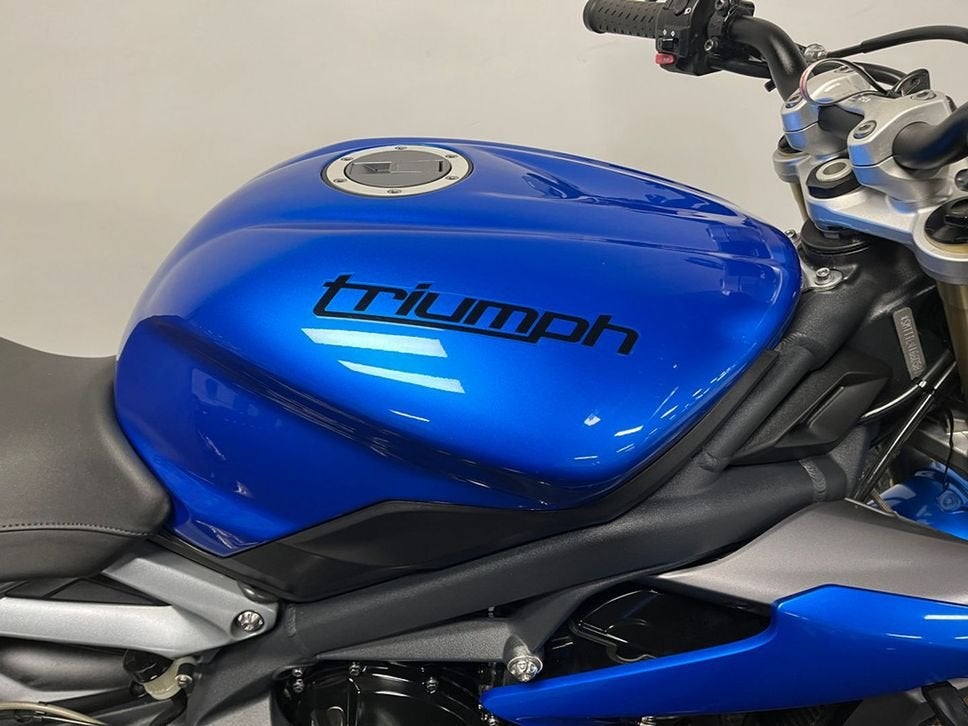 ️Hele mooie Triumph STREET TRIPLE 675 2013️, 675 cc, Motorrijbewijs A, Bedrijf, Meer dan 35 kW