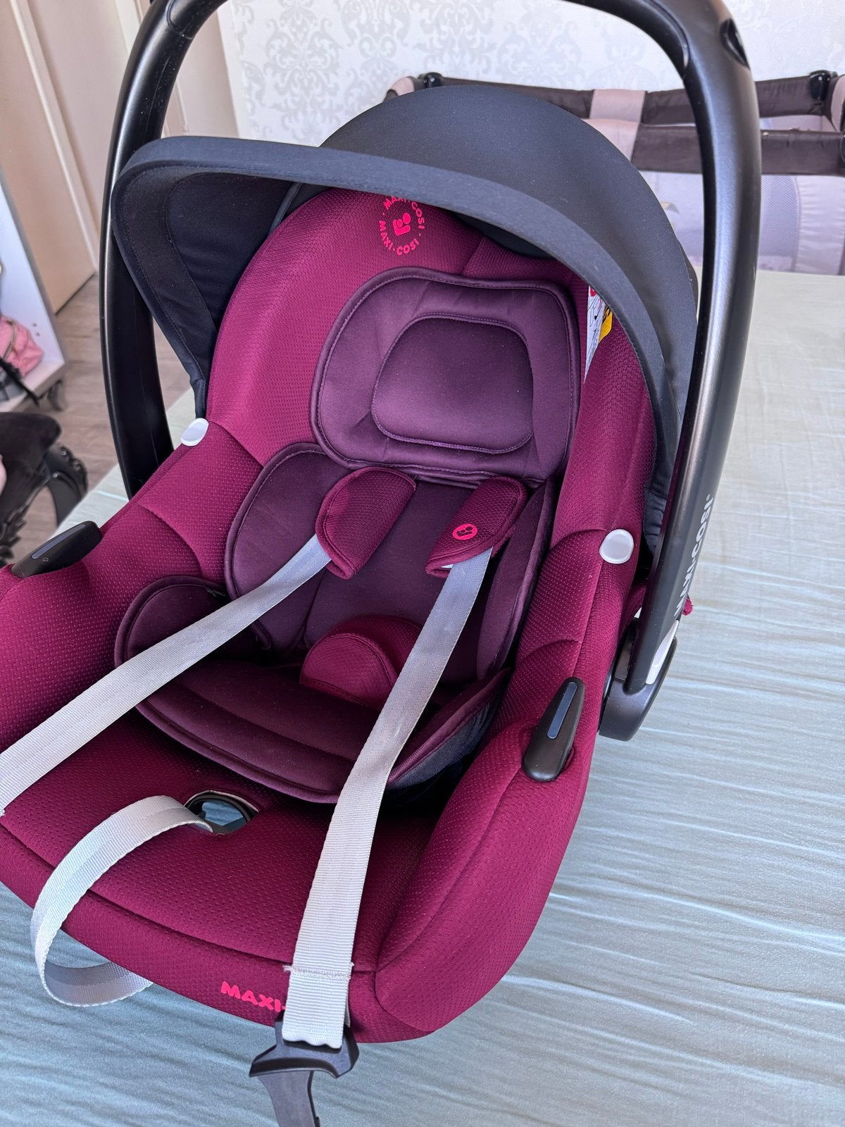 Maxi-Cosi autostoel 0-13 kg - bijna nieuw een maand gebruikt, Ophalen, Autogordel, Nieuw, 0 t/m 13 kg