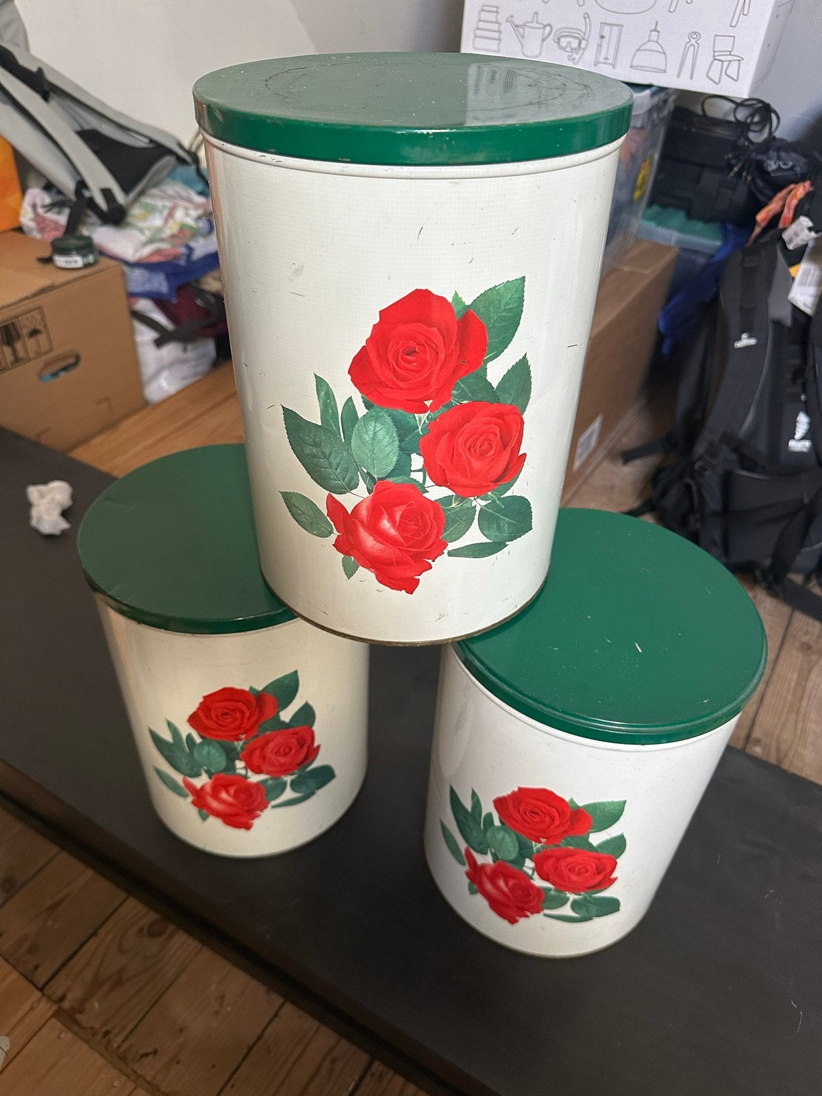 Tomado Set van 3 vintage voorraadblikken met rozenprint, Ophalen