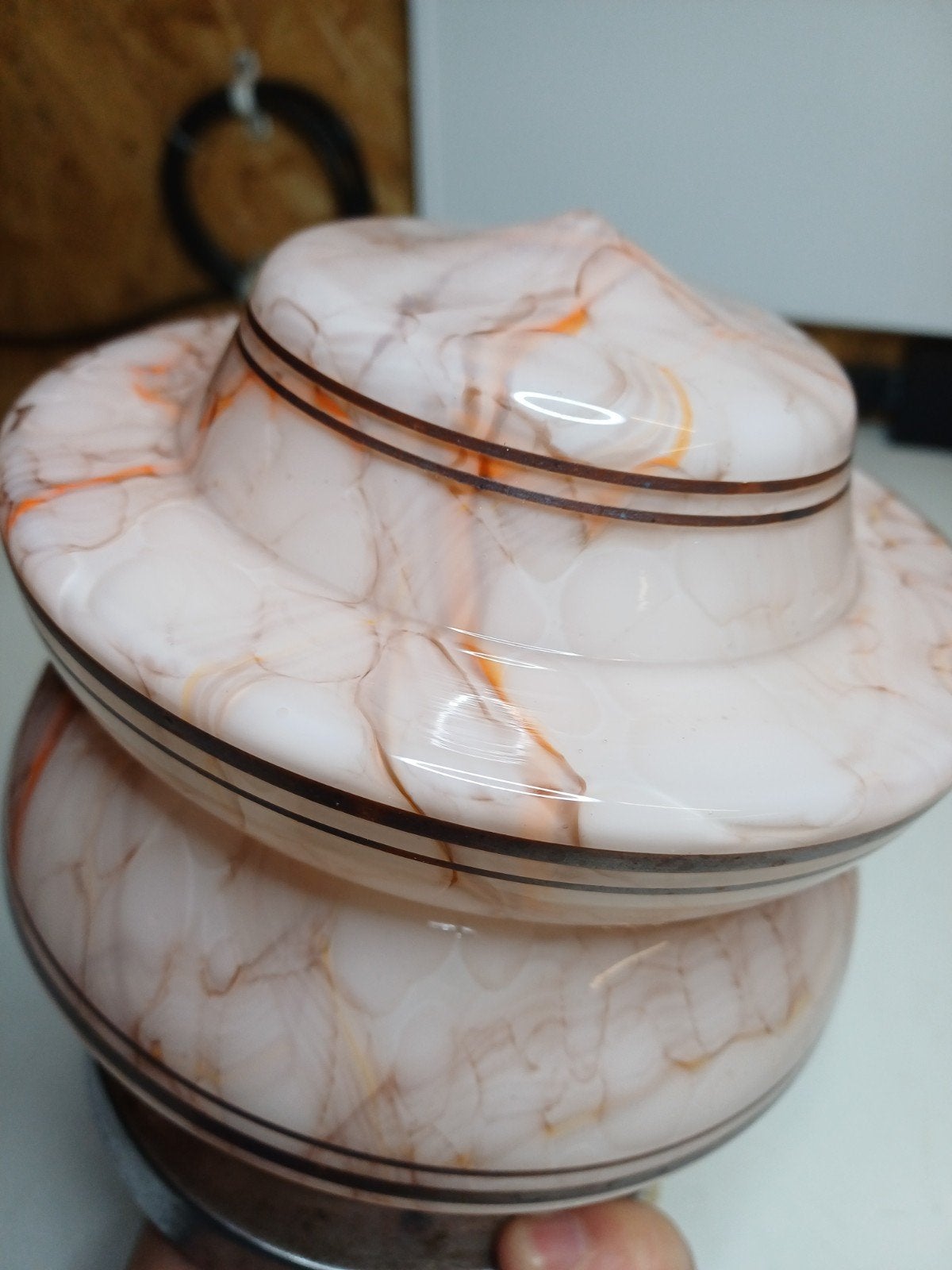 Art Deco Plafonnière met Roze Oranje Gemarmerd Glas, Ophalen of Verzenden
