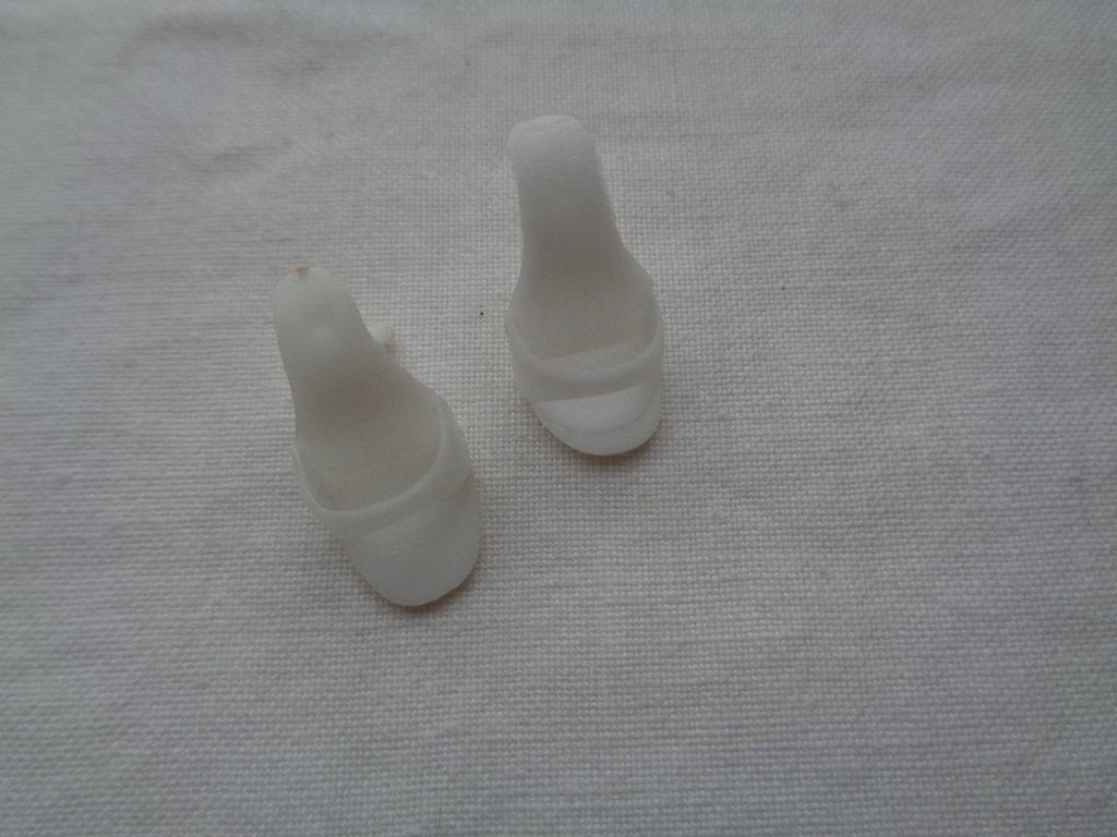 Vintage mattel witte OT shoe voor Barbie ( Japan ), Verzamelen, Ophalen of Verzenden, Gebruikt, Accessoires